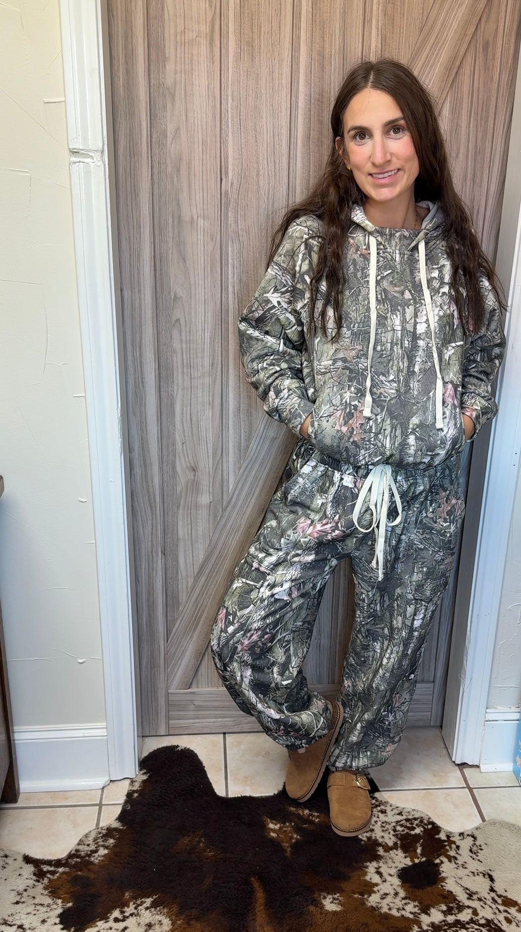Girls Hunt Too Sweat Pants