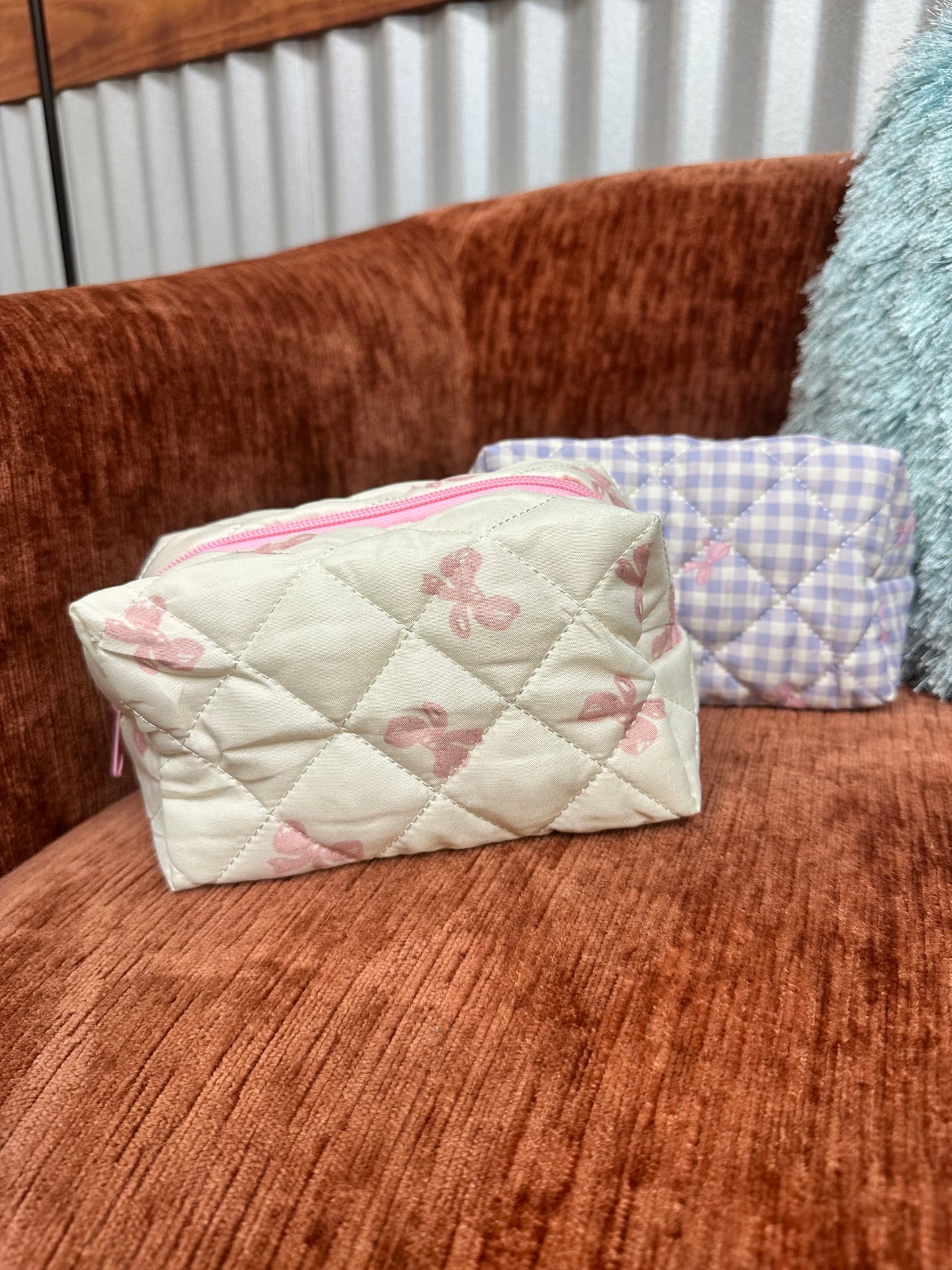 Quilted bags with bows