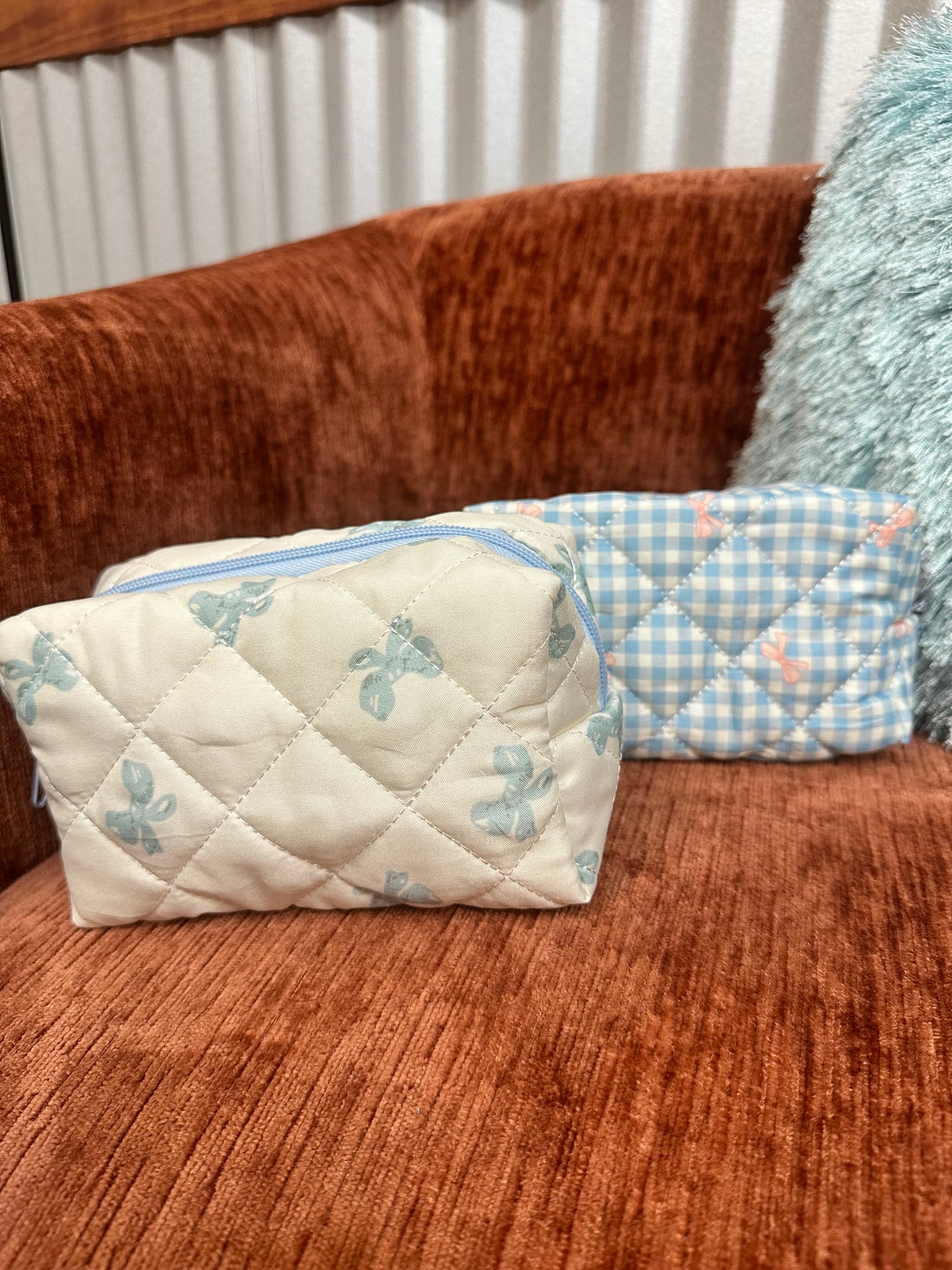 Quilted bags with bows