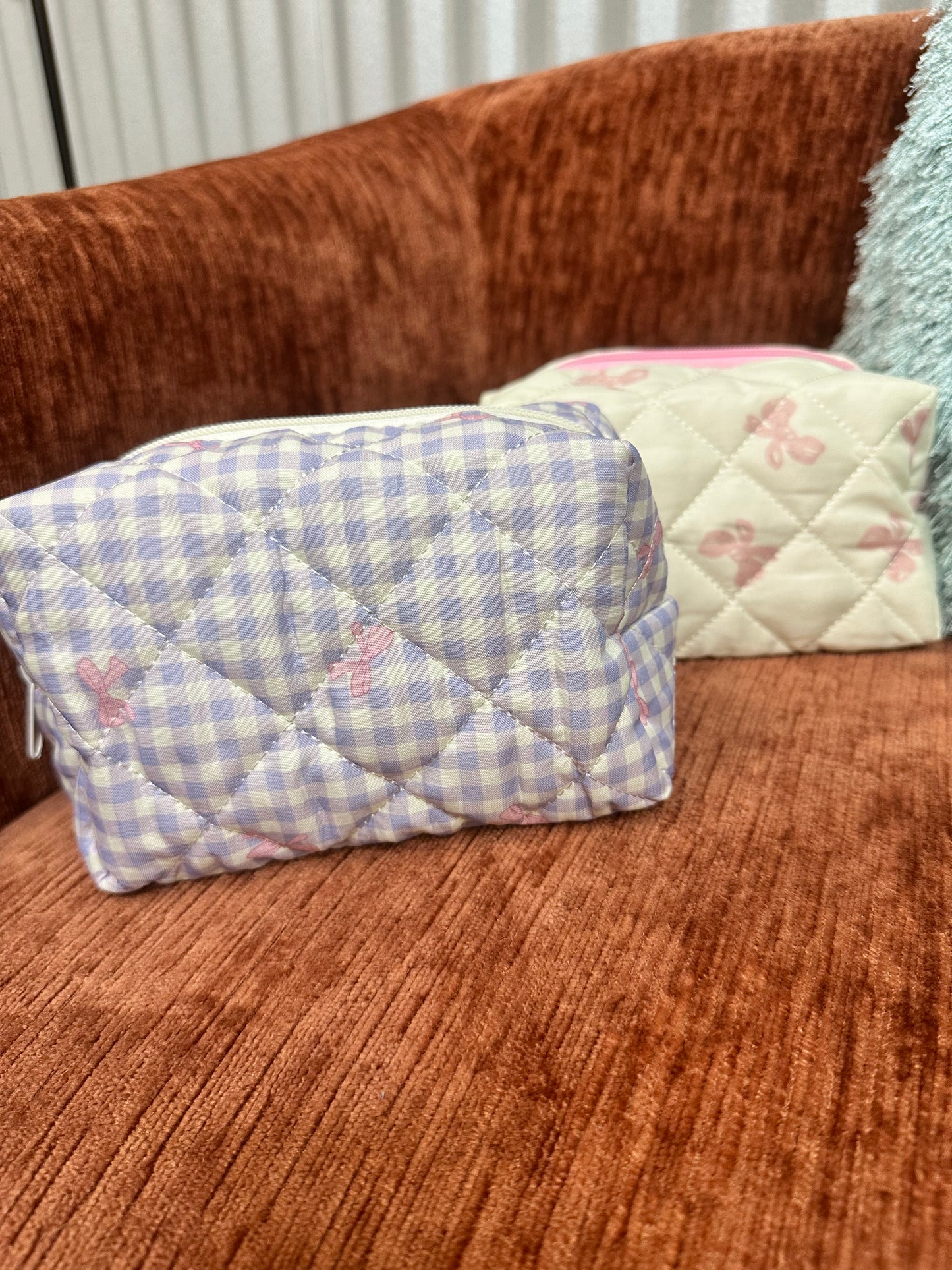 Quilted bags with bows