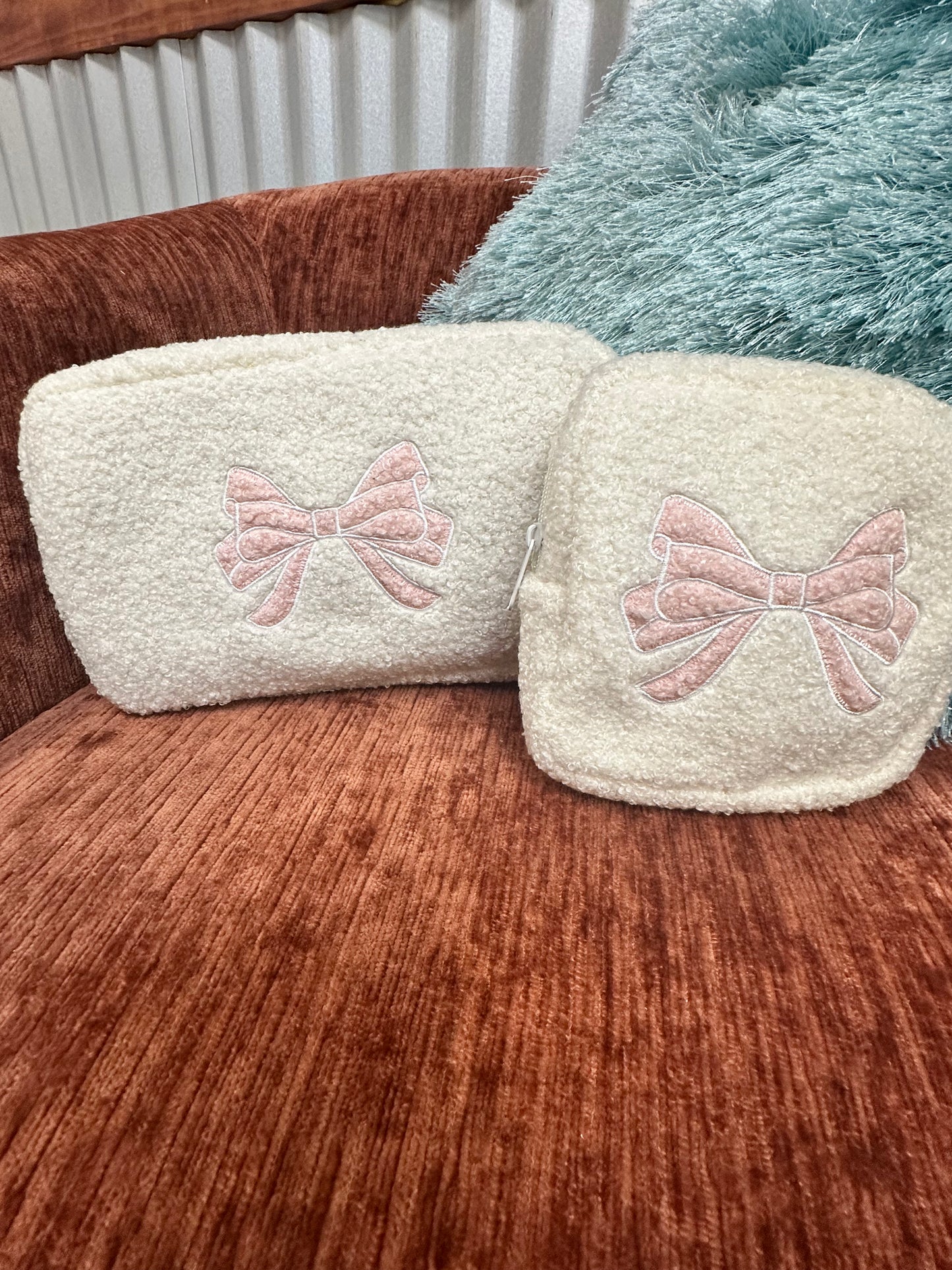 Sherpa bow bags