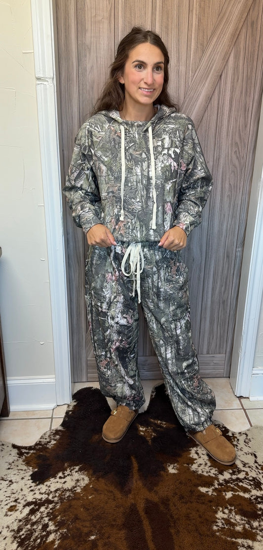 Girls Hunt Too Sweat Pants