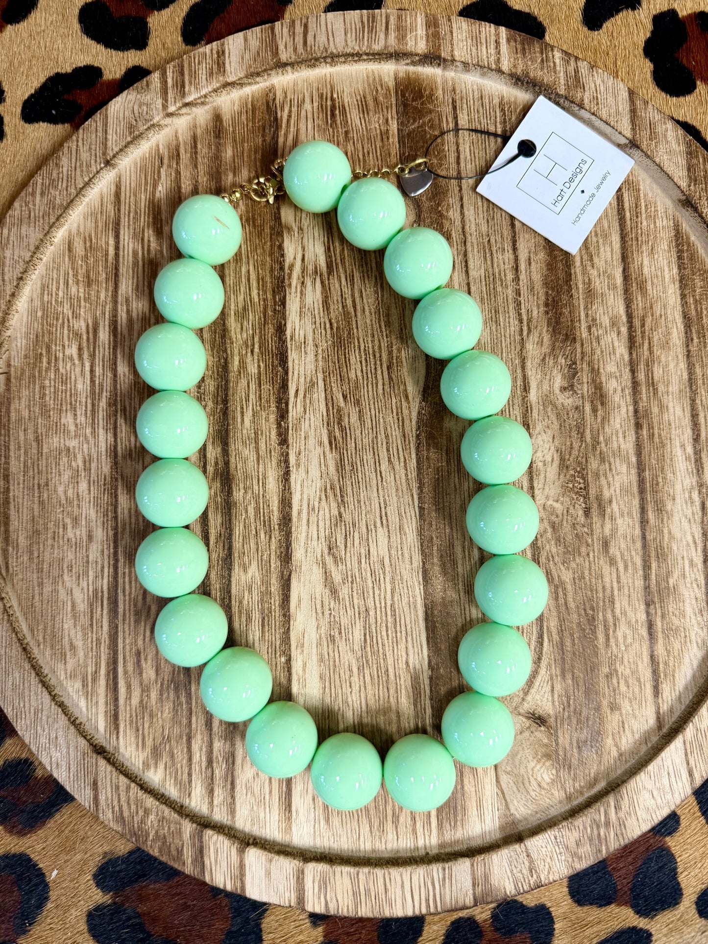Bubblegum ball necklace