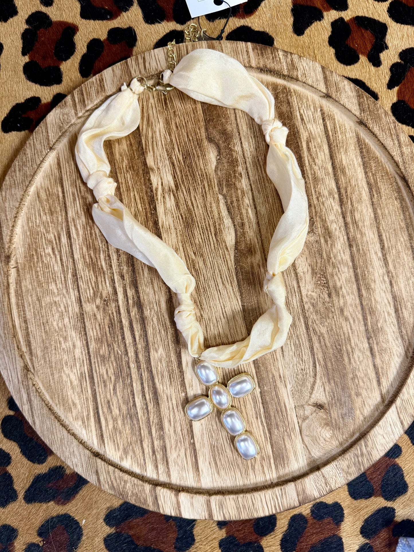 Cross scarf necklace