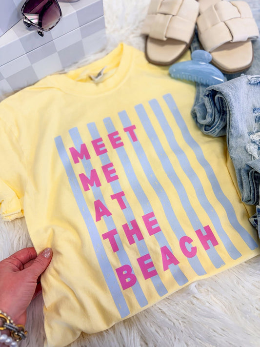 Meet me at the beach graphic tee