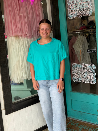 Featherweight boxy tee with pocket